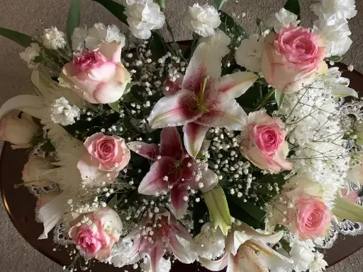 White Lily Wreath